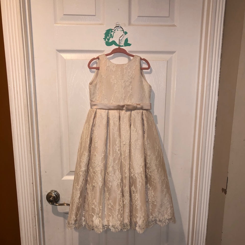 Little Girl Weeding/First Communion Dress